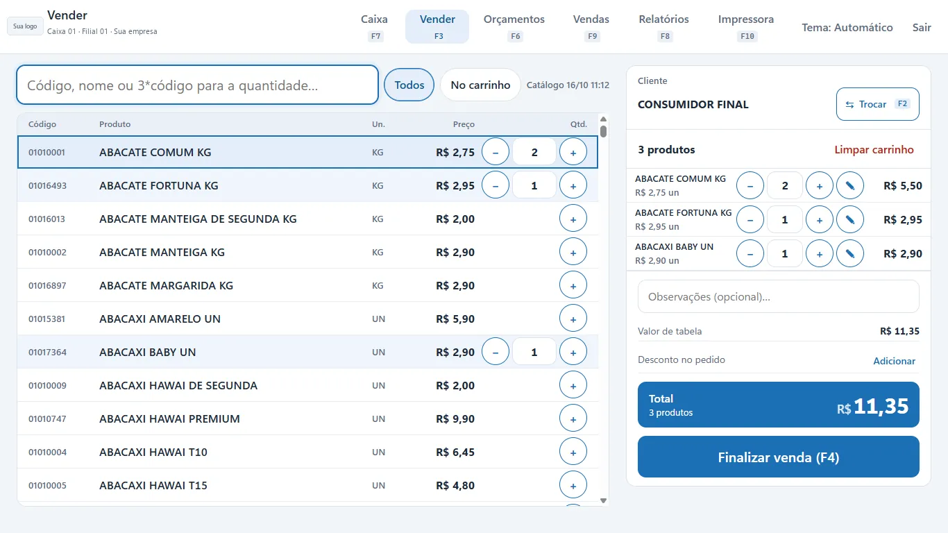 Tela Vender do Caixeiro Balcão: lista de produtos com código, unidade e preço à esquerda; à direita o cliente Consumidor final, três produtos no carrinho, total de R$ 11,35 e o botão Finalizar venda.